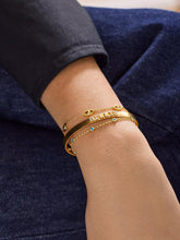 Load image into Gallery viewer, 18K Gold-Plated Titanium Steel Bracelet
