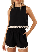 Load image into Gallery viewer, Contrast Trim Round Neck Top and Shorts Set
