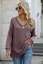 Load image into Gallery viewer, Exposed Seam V-Neck Long Sleeve T-Shirt
