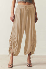 Load image into Gallery viewer, Drawstring Ruched Pants
