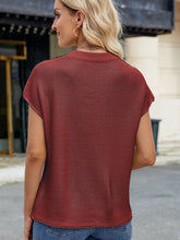 Load image into Gallery viewer, Exposed Seam Round Neck Short Sleeve Sweater
