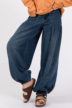 Load image into Gallery viewer, SAGE + FIG Mid-Rise Cargo Jeans with Pockets

