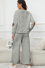 Load image into Gallery viewer, Sequin Patch Pumpkin Top and Pants Set
