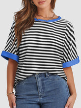 Load image into Gallery viewer, Contrast Striped Round Neck Half Sleeve T-Shirt

