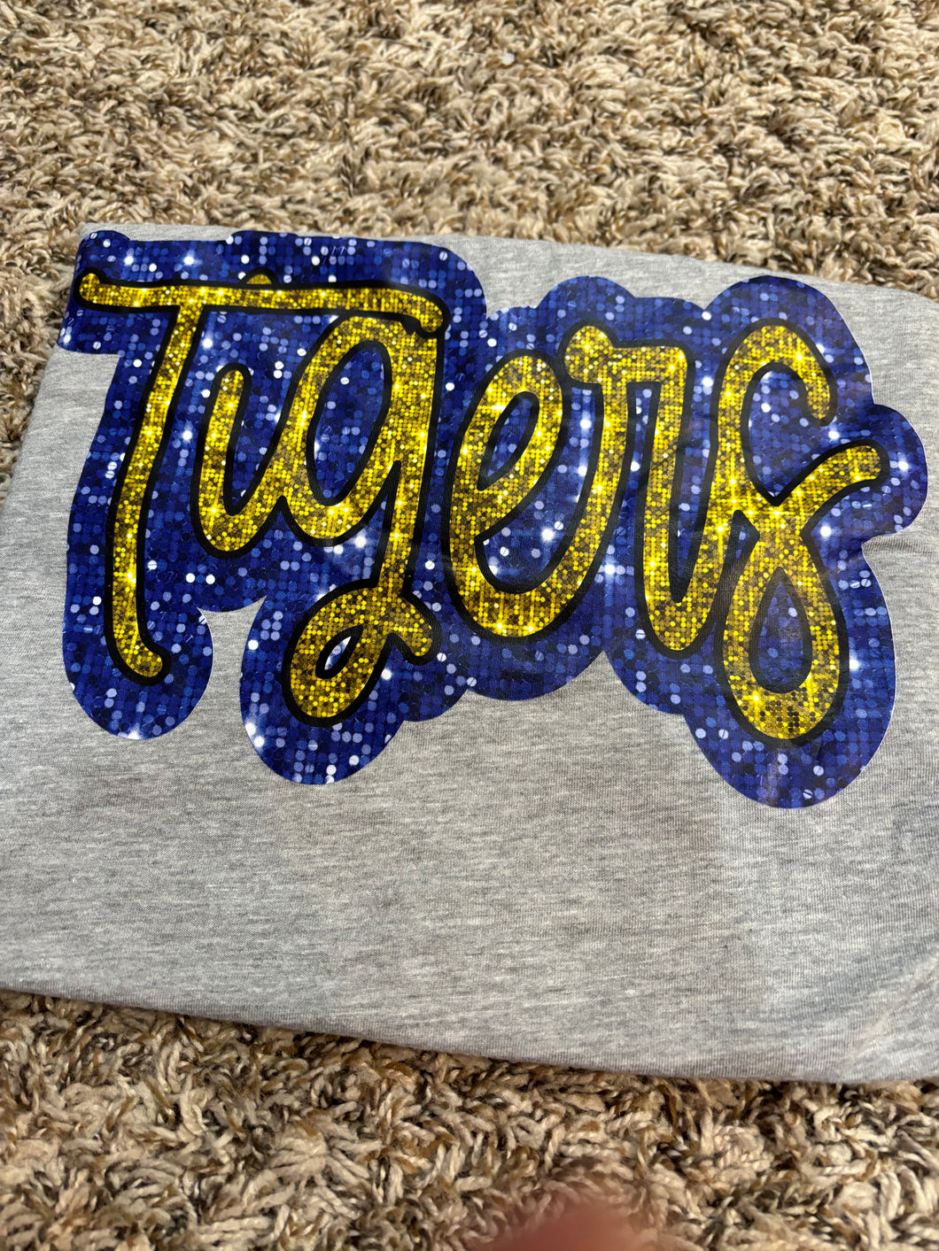 3xl Faux glitter tigers short sleeve Bella canvas