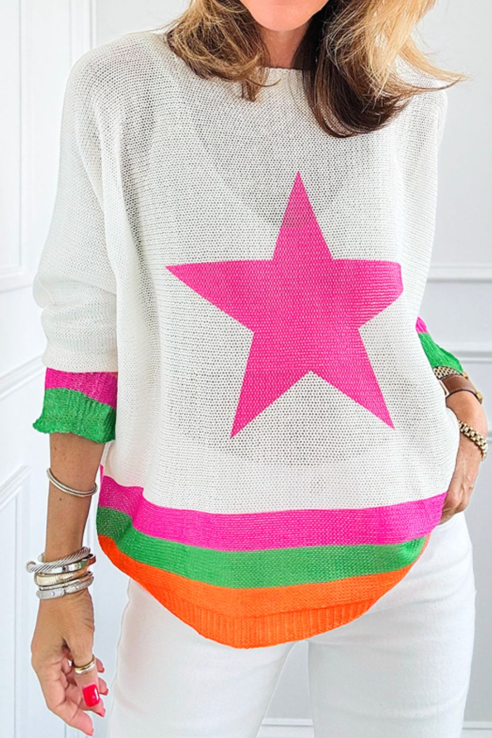 Star Contrast Round Neck Long Sleeve Knit Top