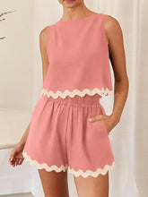 Load image into Gallery viewer, Contrast Trim Round Neck Top and Shorts Set
