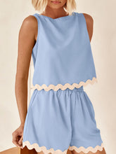 Load image into Gallery viewer, Contrast Trim Round Neck Top and Shorts Set
