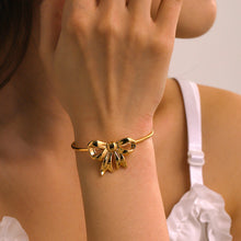 Load image into Gallery viewer, 18K Gold-Plated Stainless Steel Bow Bracelet
