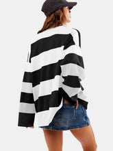 Load image into Gallery viewer, Color Block Half Zip Long Sleeve Sweater
