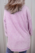 Load image into Gallery viewer, Exposed Seam Round Neck Long Sleeve Sweatshirt
