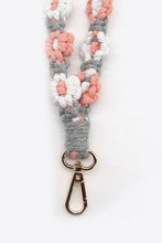 Load image into Gallery viewer, Assorted 4-Piece Macrame Flower Keychain
