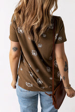 Load image into Gallery viewer, Dandelion Print Round Neck Tee
