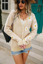 Load image into Gallery viewer, Daisy Pattern Button Front Cardigan
