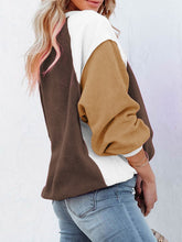 Load image into Gallery viewer, Color Block Exposed Seam Sweatshirt
