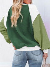 Load image into Gallery viewer, Color Block Exposed Seam Sweatshirt
